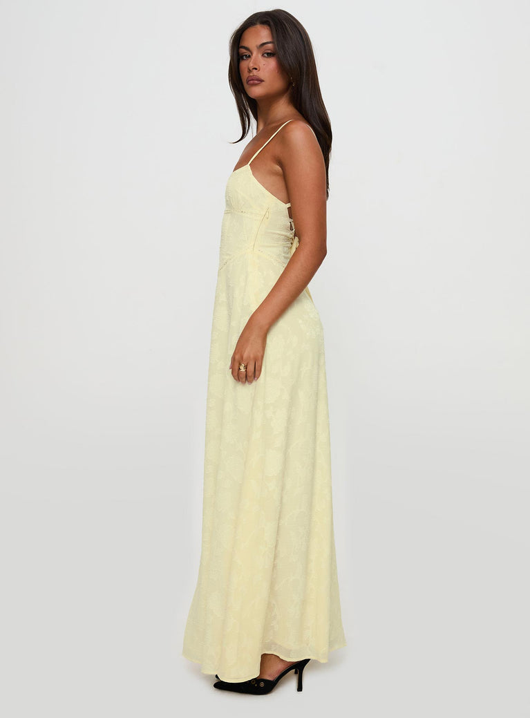 Robe Ella