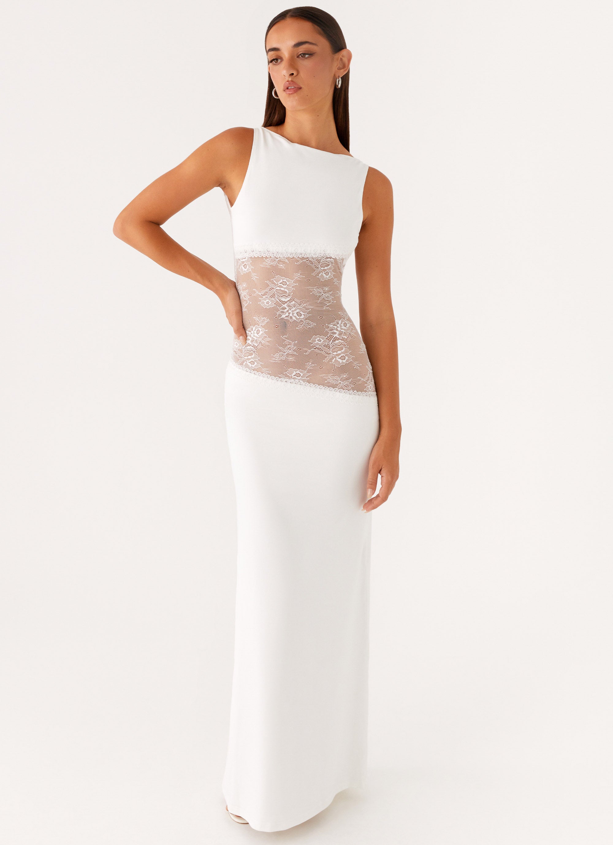 Robe Ava