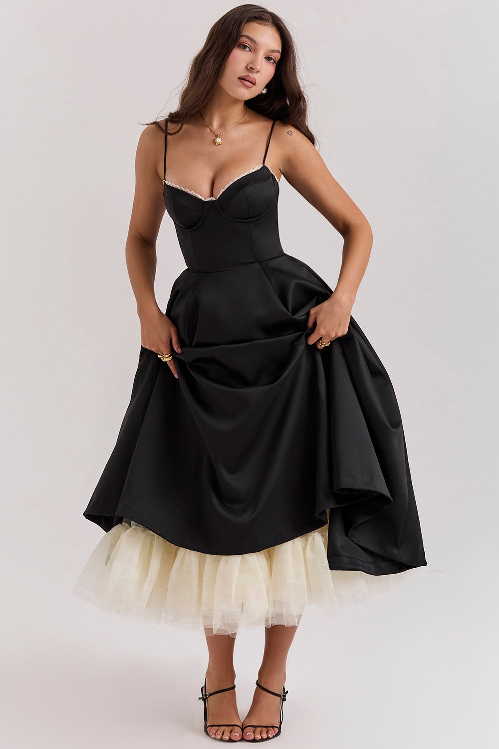 Robe Clara